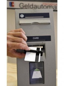 Alarm System gegen Kreditkarten Betrug Kreditkarten Betrug - Neues Alarm System