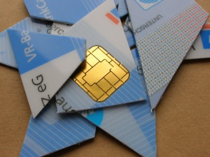 Bezahlen mit integrierter Kreditkarte auf dem Handy wird getestet